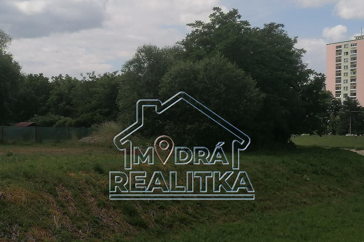Lukratívny pozemok pri Laborci na predaj – fotografia 4