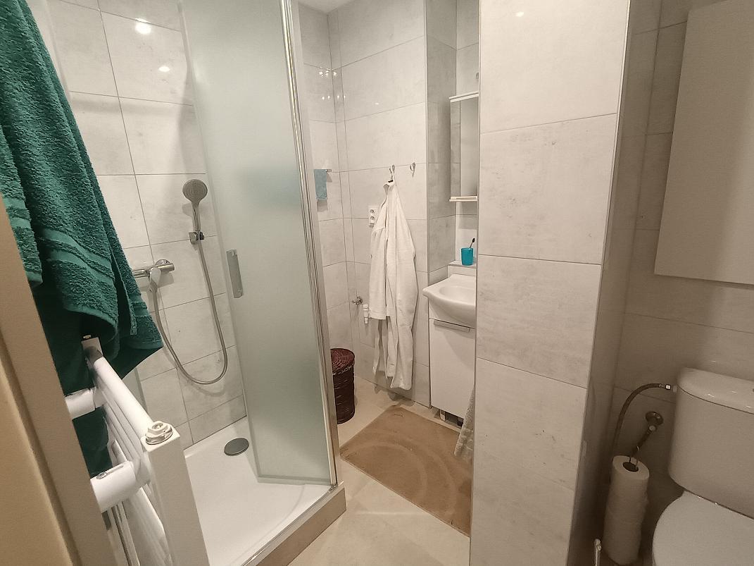 Na predaj štýlový 1-izbový zrekonštruovaný byt v centre – 41 m², balkón – fotografia 5
