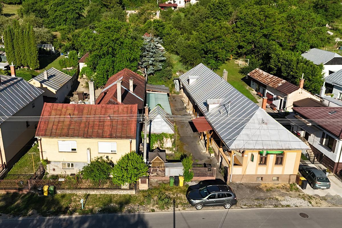 Prevádzkový objekt – hostinec s možnosťou prestavby na rodinný dom, Jasenov pri Humennom – fotografia 2