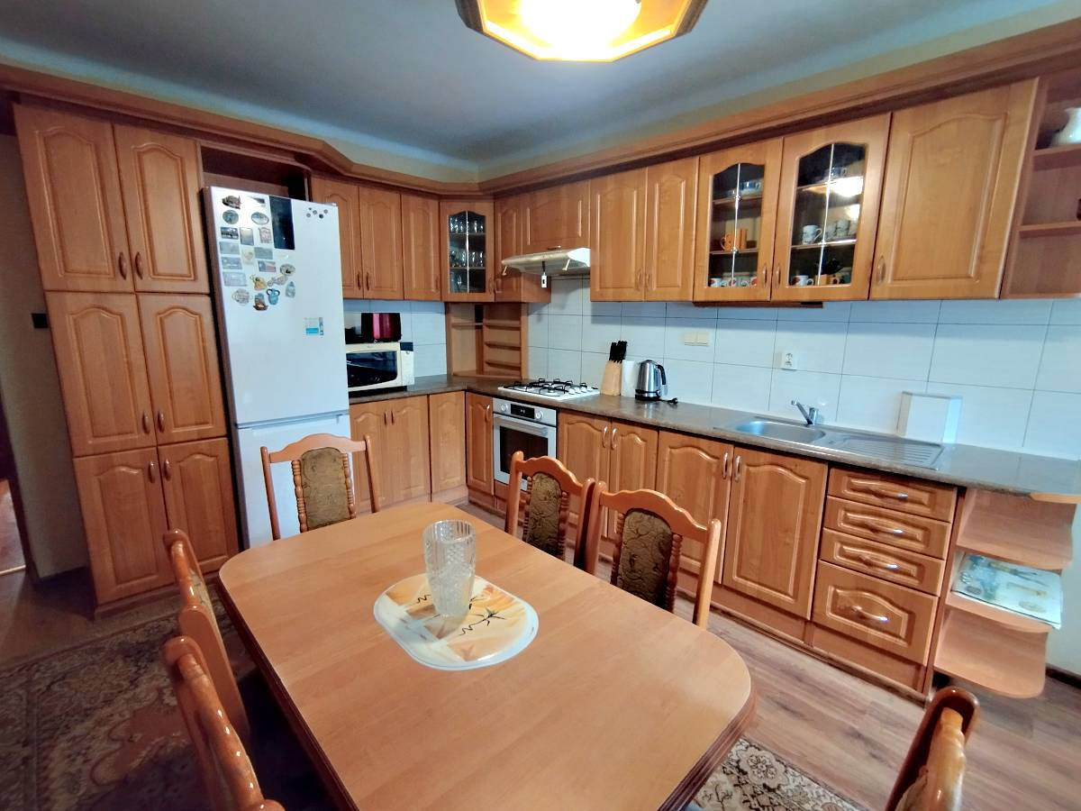 ZNÍŽENÁ CENA, - Rodinný dom na Table v Snine na predaj – fotografia 8
