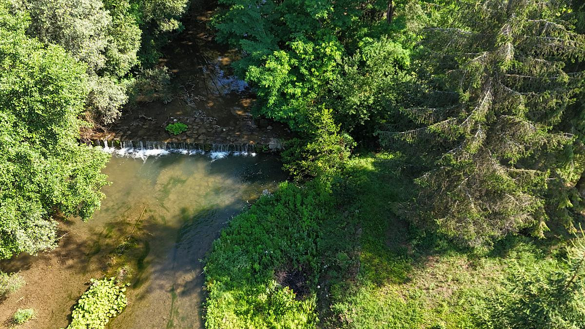 Stavebný pozemok s jedinečným bonusom na záver – fotografia 4