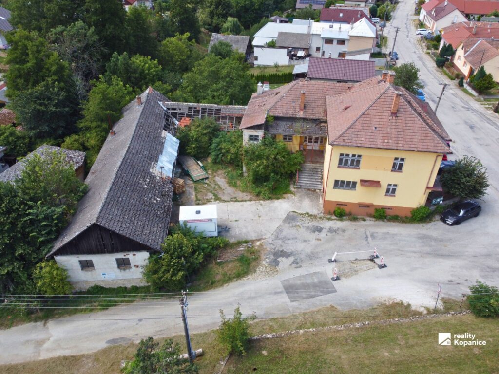 viac funkčná budova na predaj v obci Bukovec pri Myjave – fotografia 4
