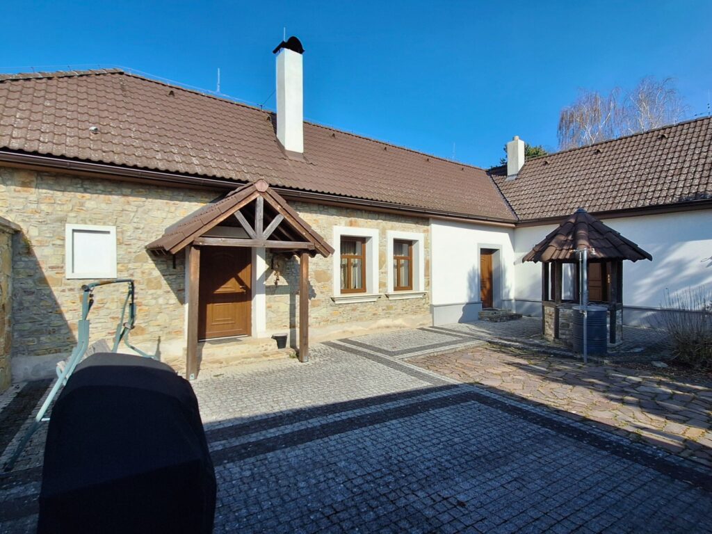 štýlový rodinný dom Stará Turá, Papraď – fotografia 4