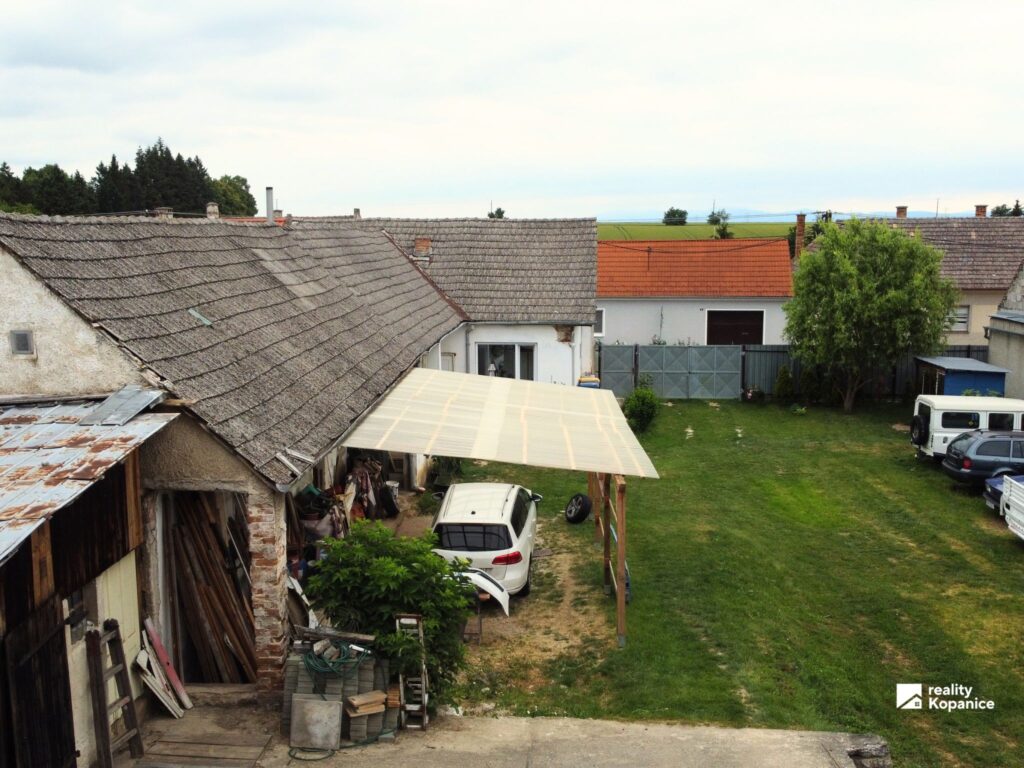 rodinný dom Nižná + dva stavebné pozemky k tomu – fotografia 4