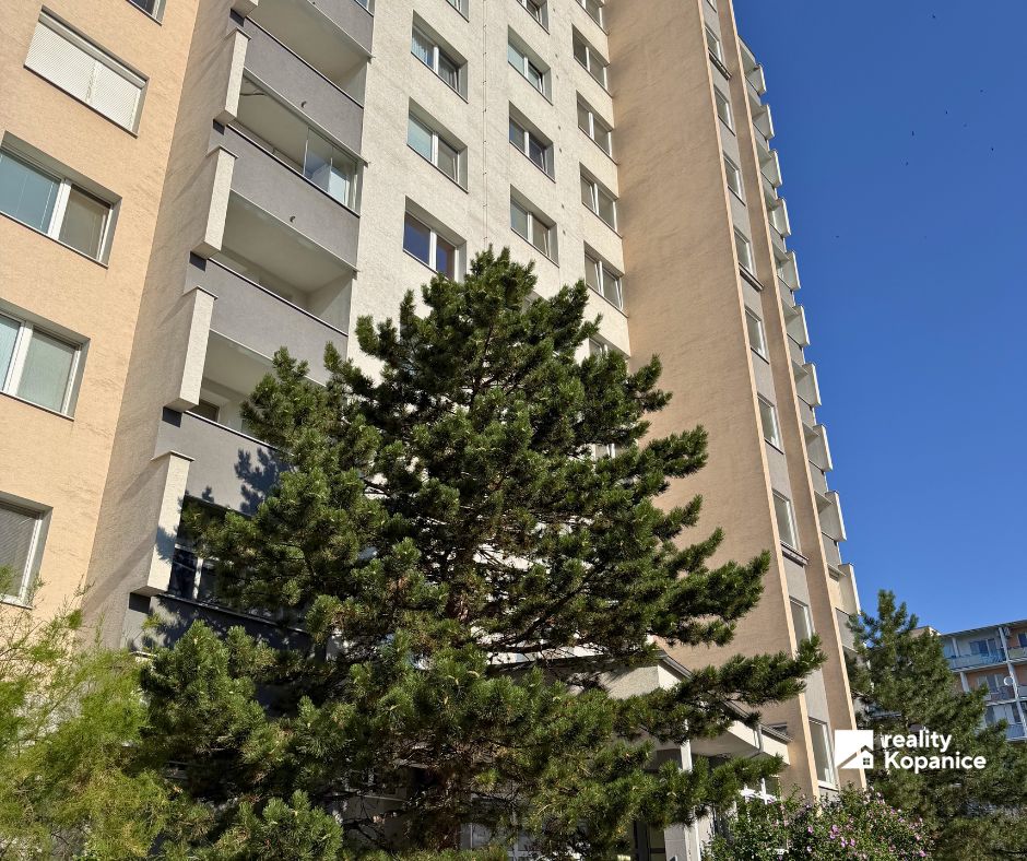 2 izb. byt Rezedova, Bratislava – fotografia 1