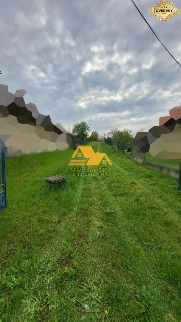 Predám stavebný pozemok v obci Trávnica – fotografia 6