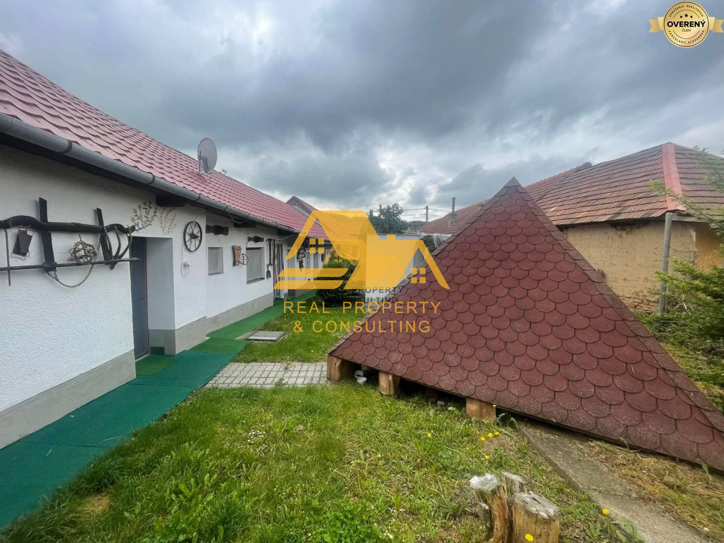 Predám apartmánový dom v obci Podhájska – fotografia 2