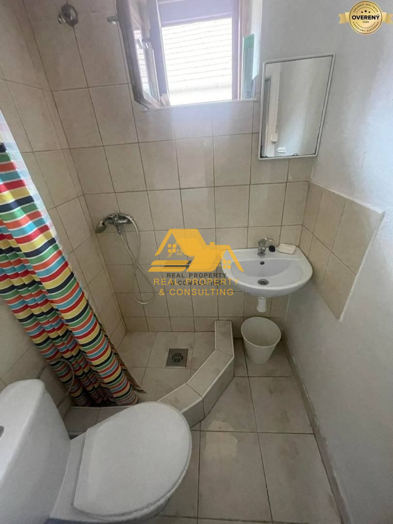 Predám apartmánový dom v obci Podhájska – fotografia 4