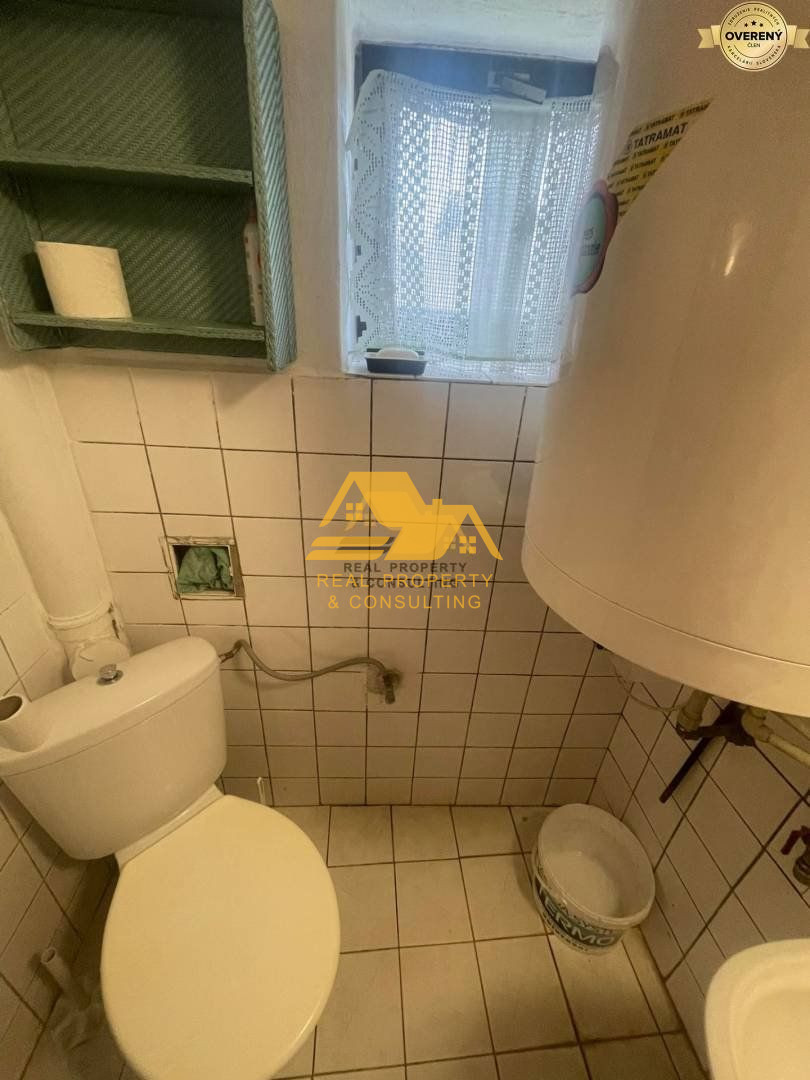 Predám apartmánový dom v obci Podhájska – fotografia 8