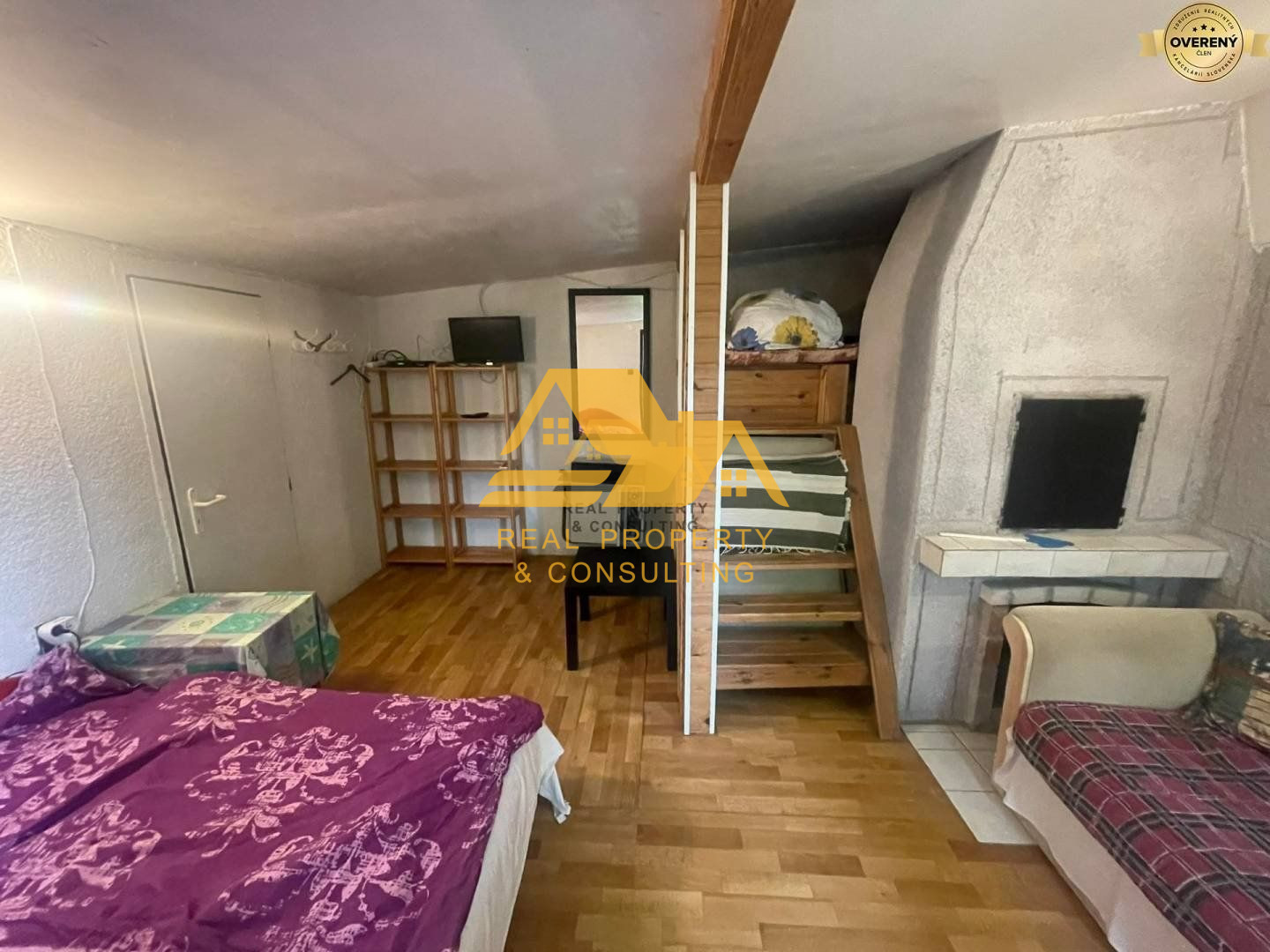 Predám apartmánový dom v obci Podhájska – fotografia 10