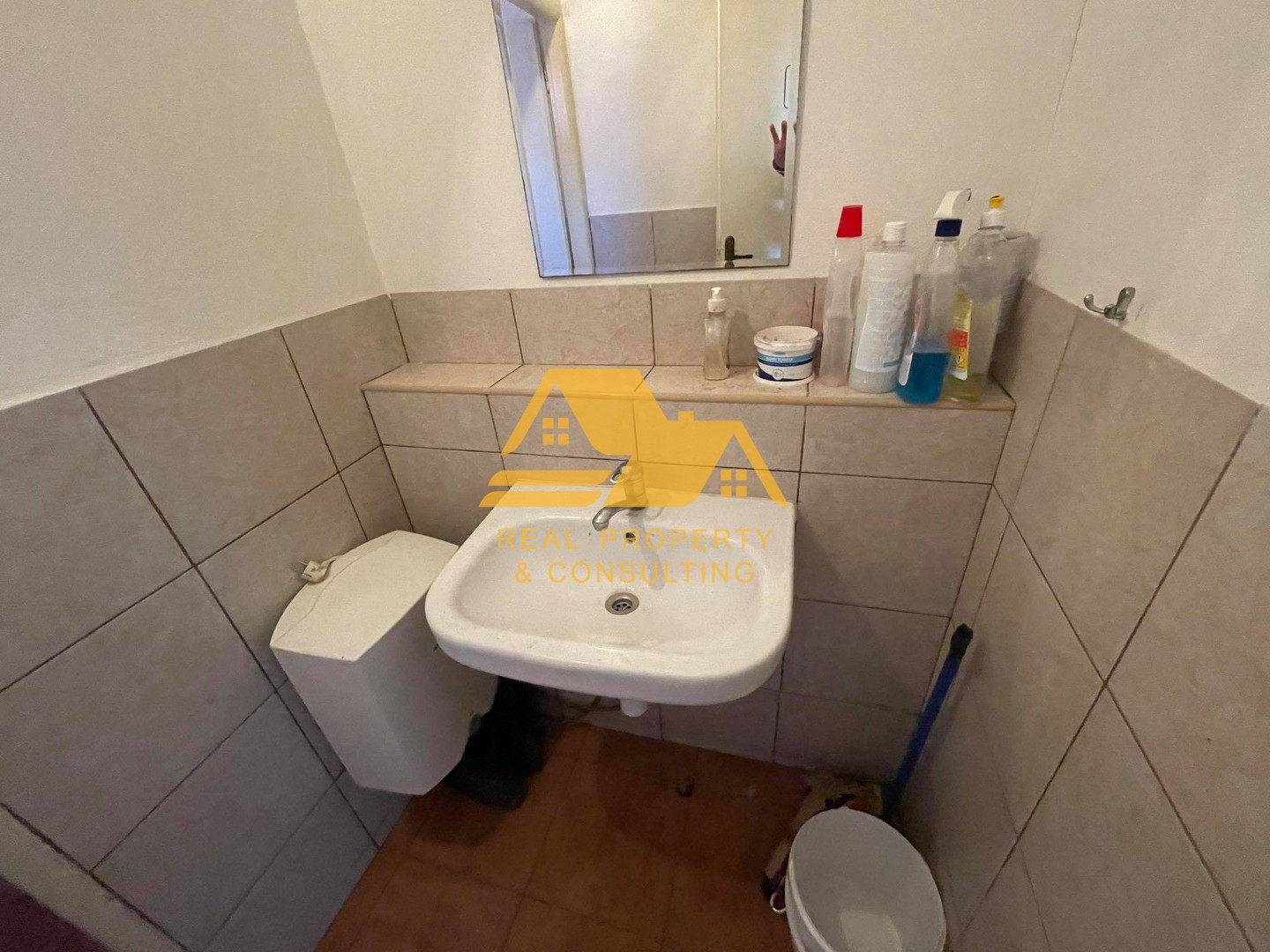 Znížená cena! Predám rodinný dom v obci Imeľ – fotografia 5