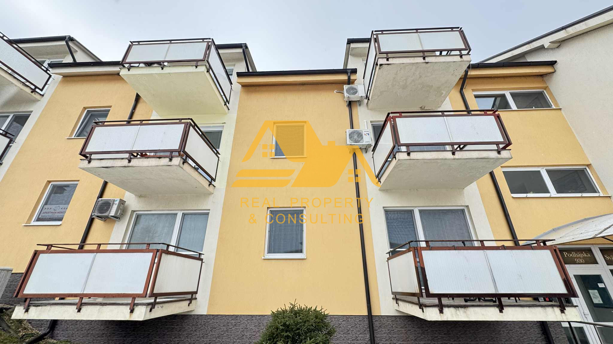 Výhodná ponuka! Apartmán neďaleko kúpaliska v obci Podhájska – fotografia 10