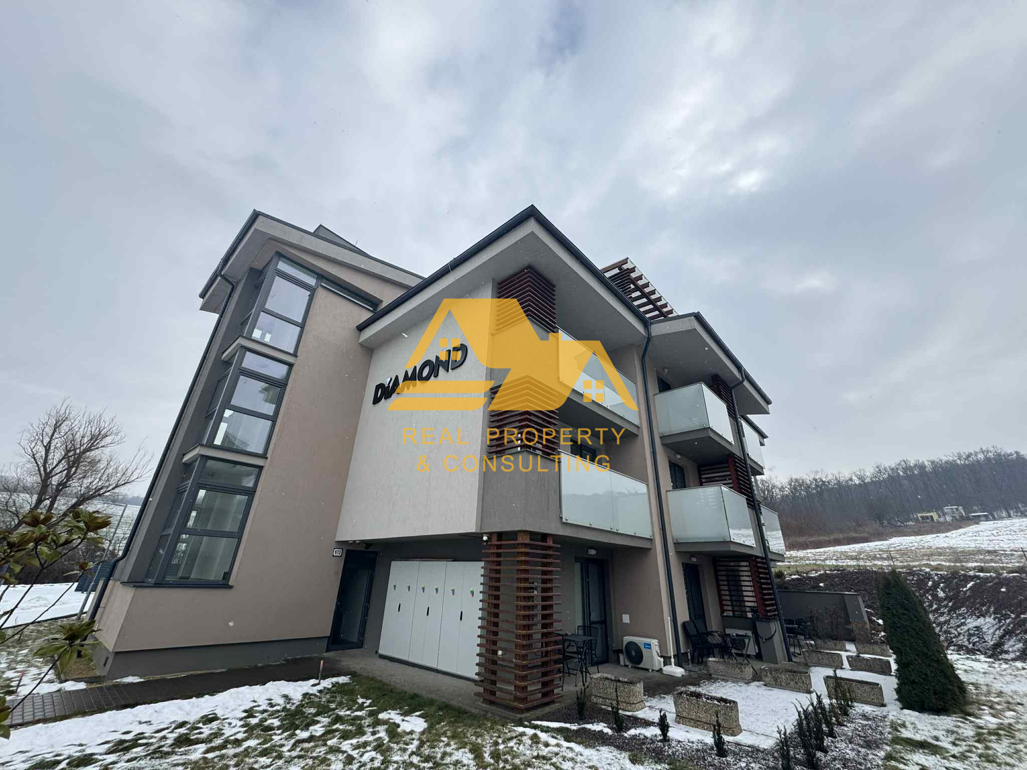 Výhodná ponuka! Moderný apartmán neďaleko kúpaliska v obci Podhájska – fotografia 7