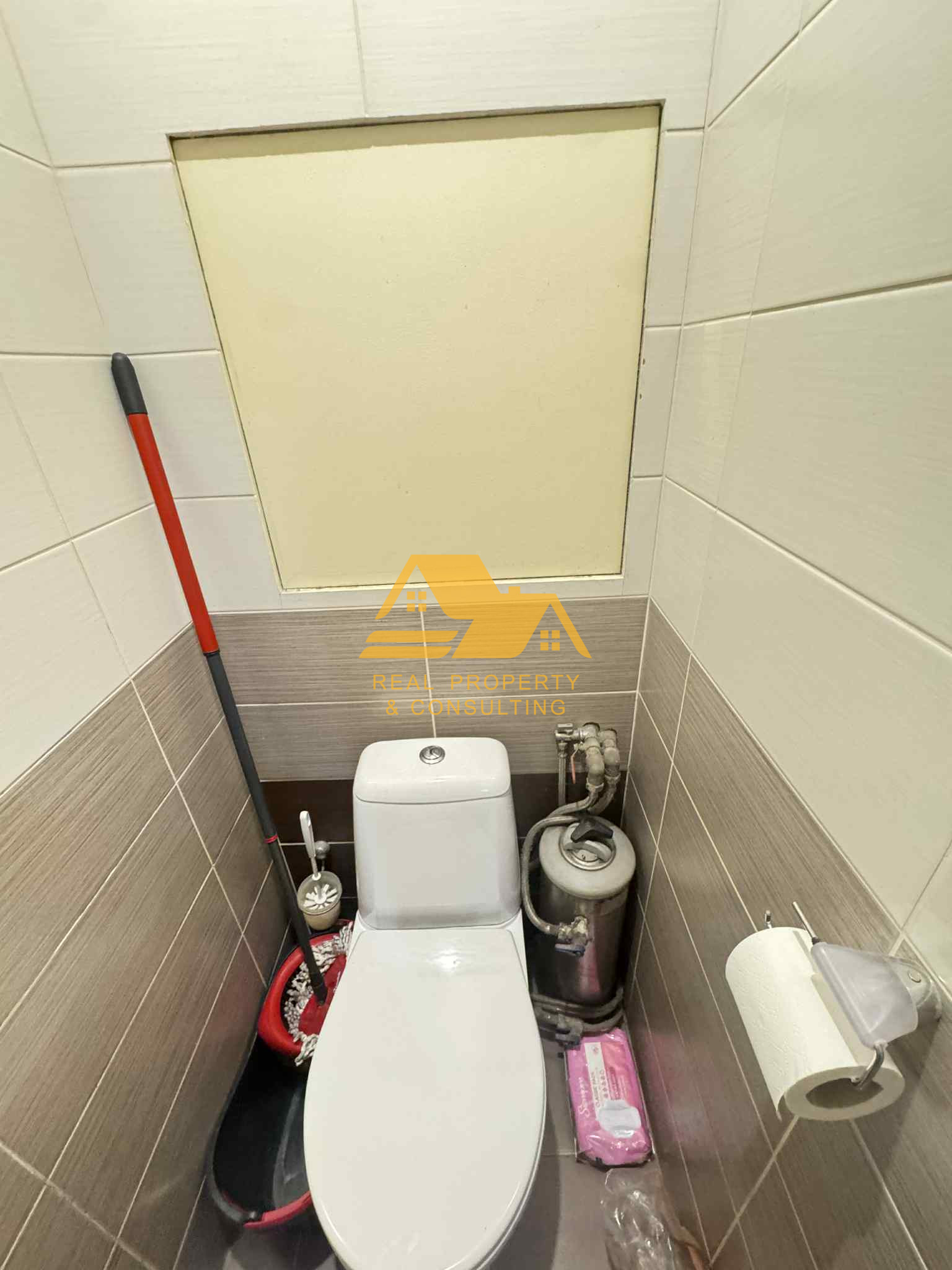 Predám 3 izbový byt s balkónom na sídlisku Juh v Nových Zámkoch – fotografia 6
