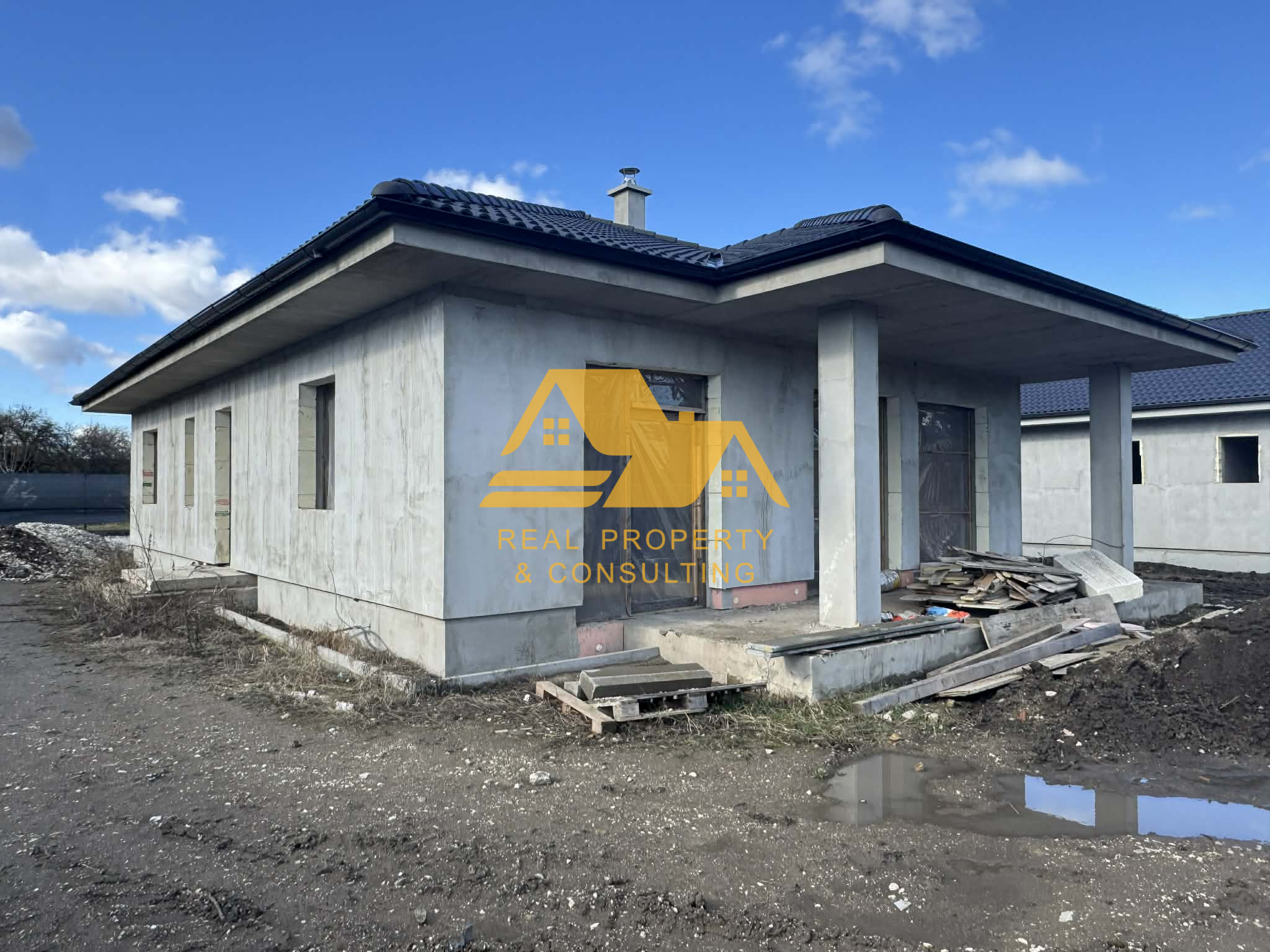 Predám novostavbu rodinného domu na Gúgskej ulici v Nových Zámkoch – fotografia 1