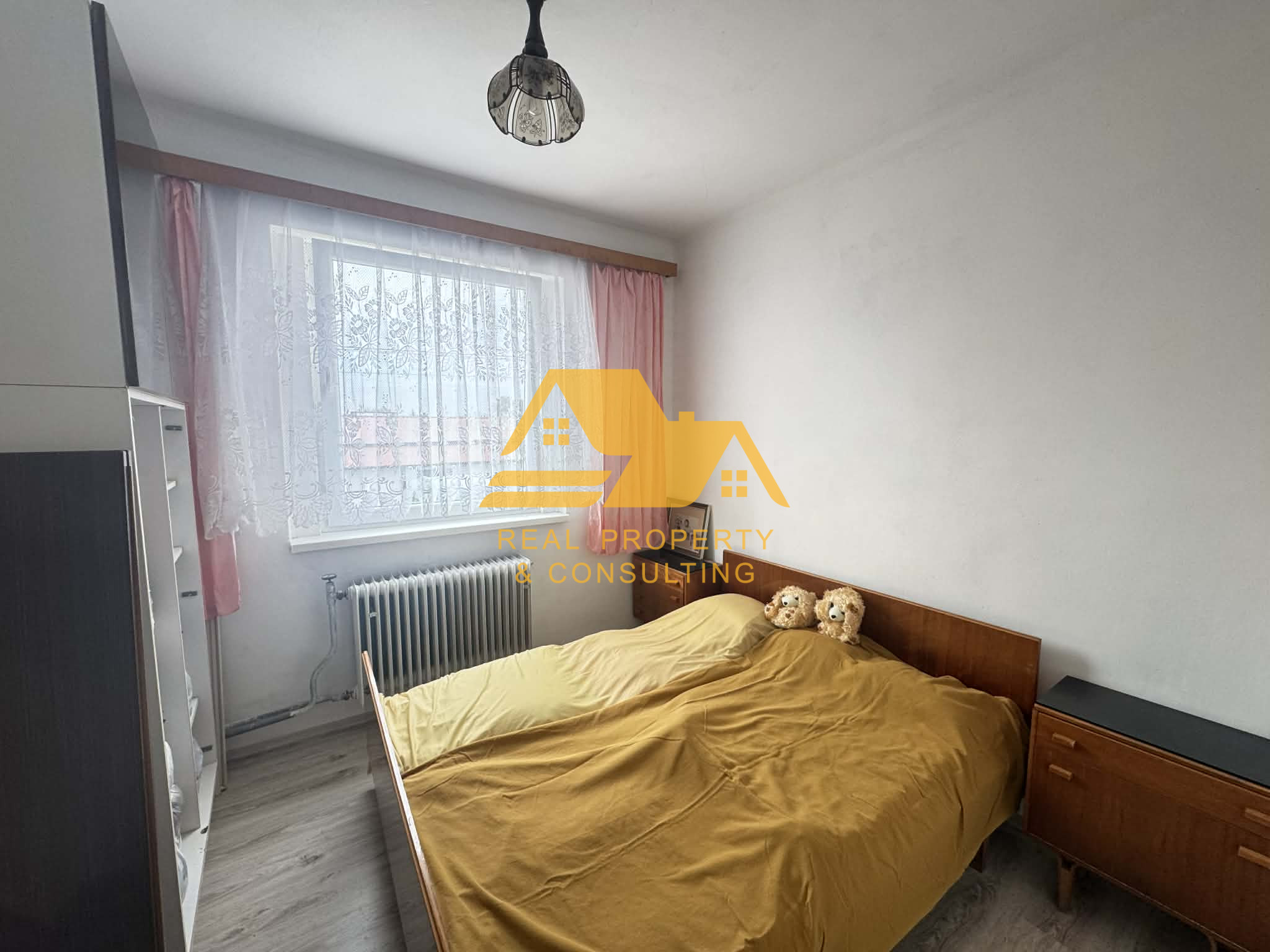 Exkluzívne! Predám rodinný dom s garážou v obci Bešeňov – fotografia 4