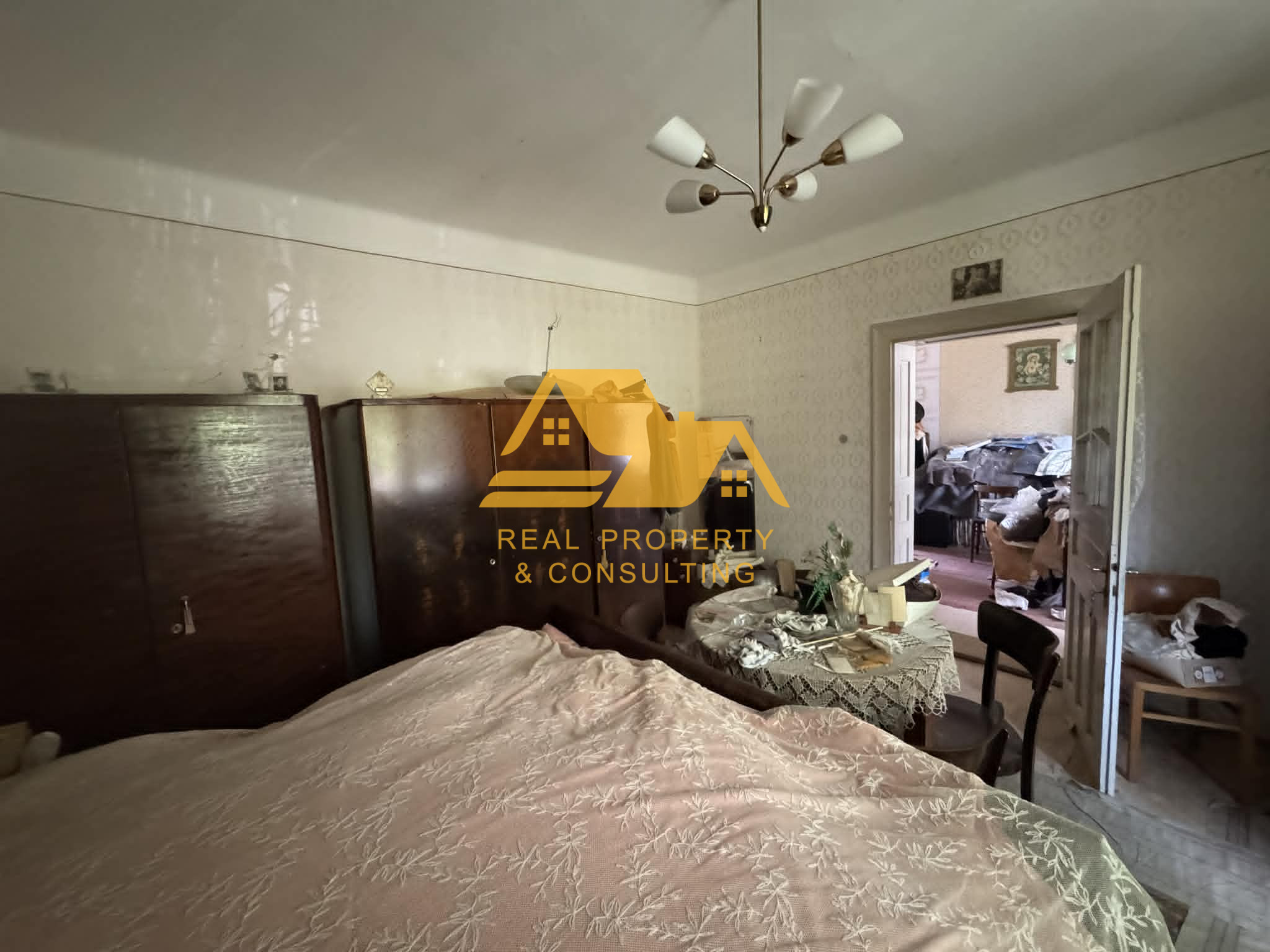 Predám pekný pozemok so starším domom v obci bánov – fotografia 7