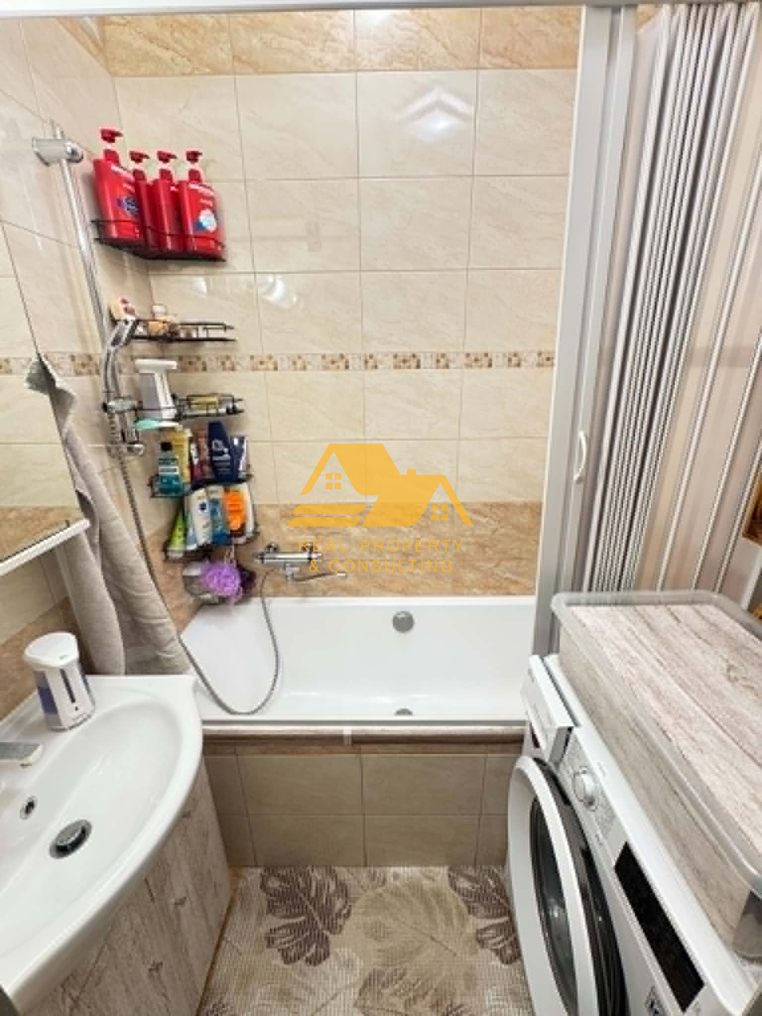 Predám tehlový 2 izbový byt v centre mesta Nové Zámky – fotografia 9