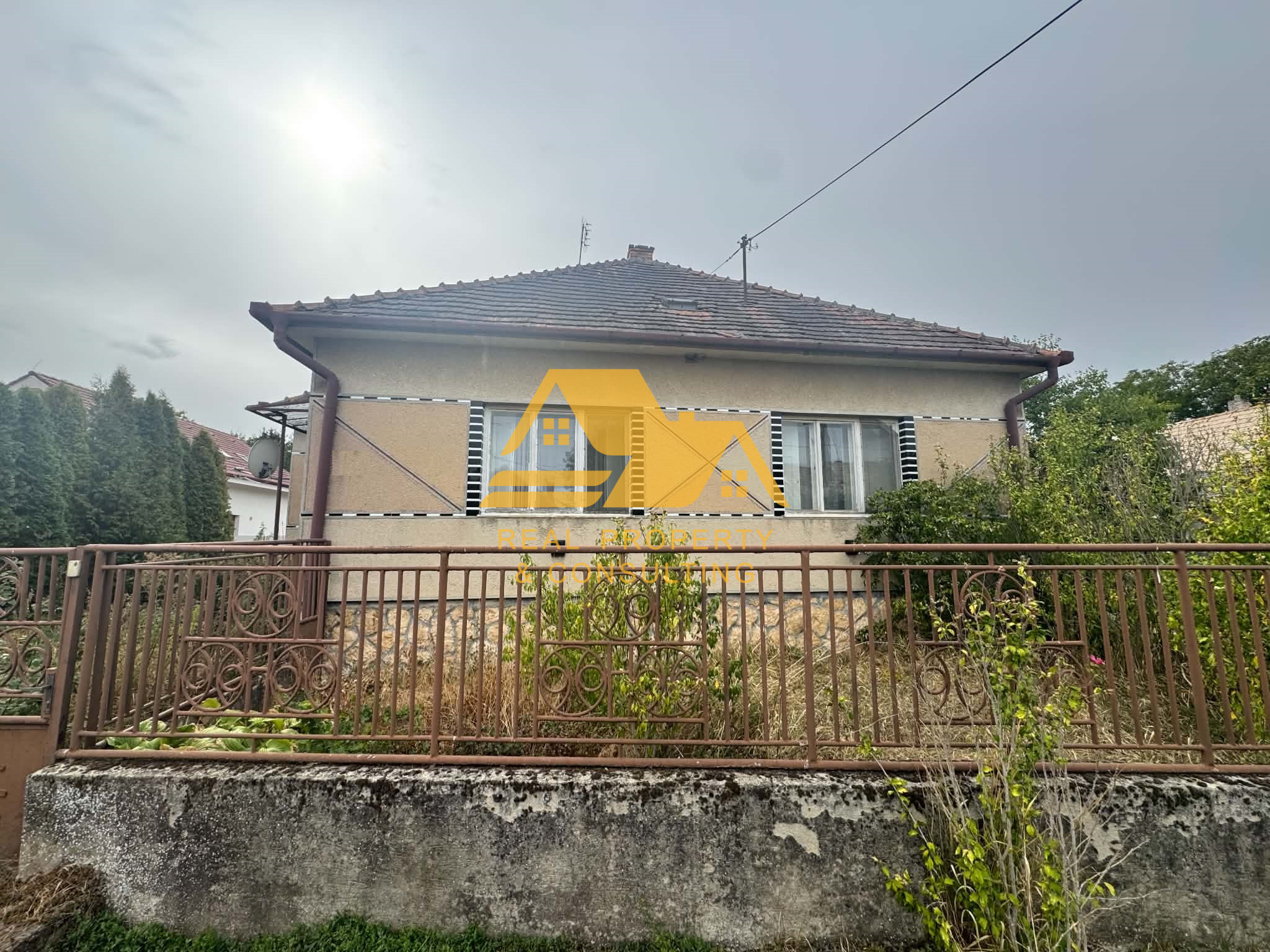 Exkluzívne! Predám rodinný dom v obci Bardoňovo – fotografia 1