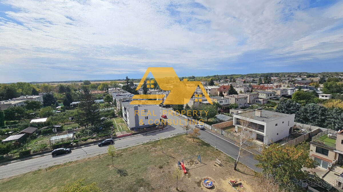 Predám 3 izbový byt s balkónom na sídlisku Juh v Nových Zámkoch – fotografia 10