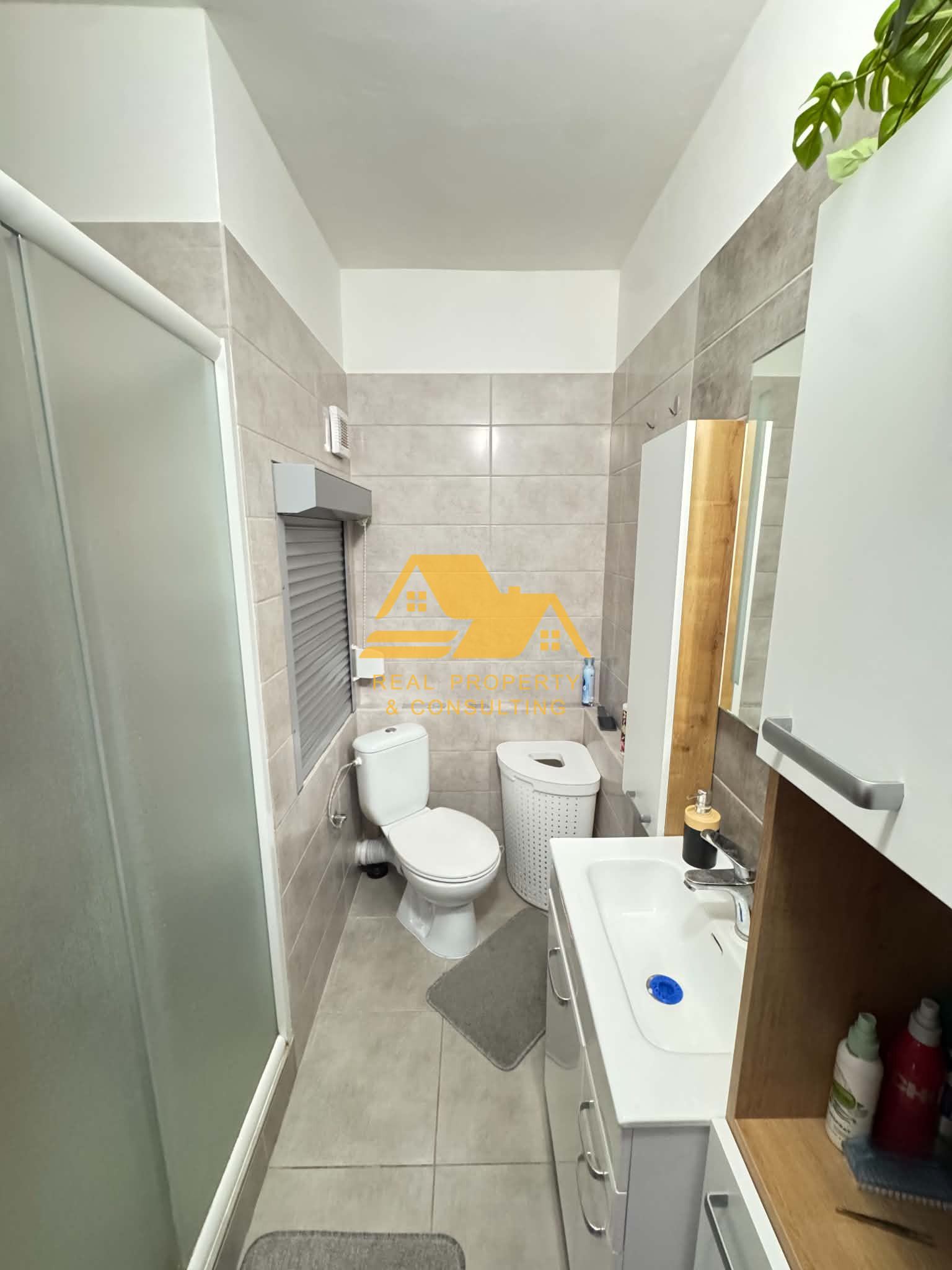 Prenajmem 1 izbový byt s balkónom v Nových Zámkoch – fotografia 4
