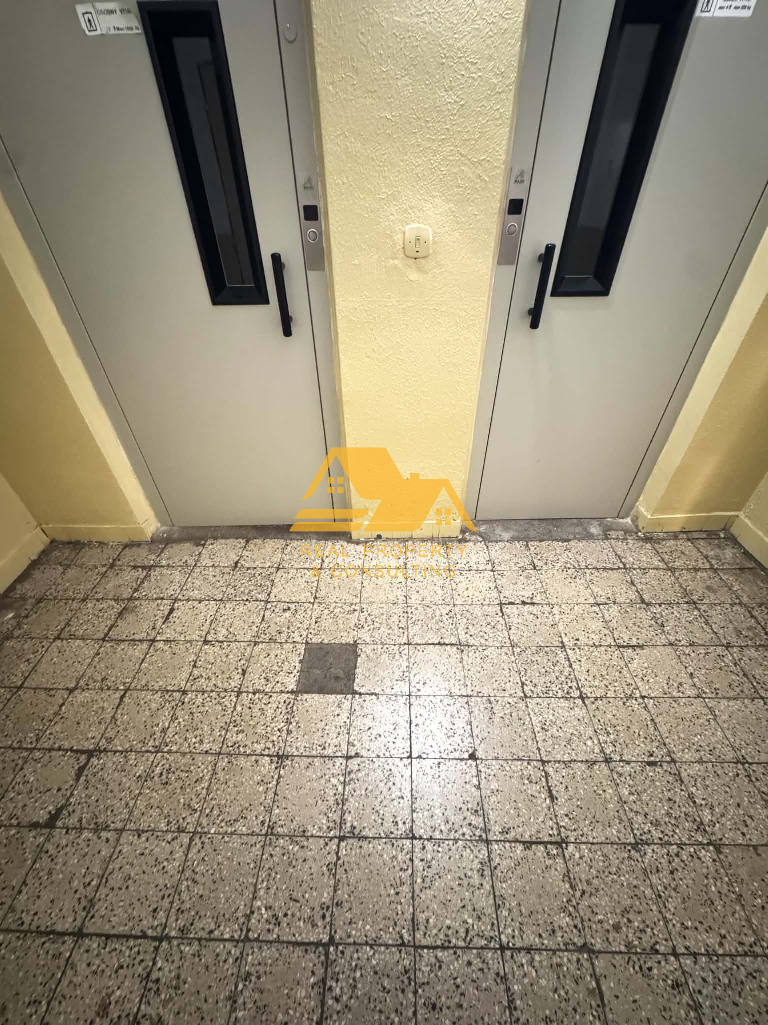 Prenajmem 1 izbový byt s balkónom v Nových Zámkoch – fotografia 5