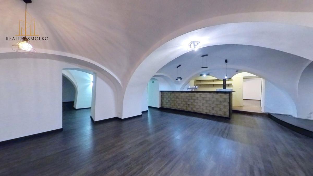 Exkluzívny prenájom priestorov pre kaviareň alebo vináreň – Hlavná ulica, Prešov – fotografia 2