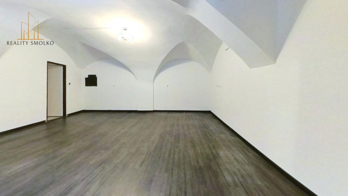 Exkluzívny prenájom priestorov pre kaviareň alebo vináreň – Hlavná ulica, Prešov – fotografia 5