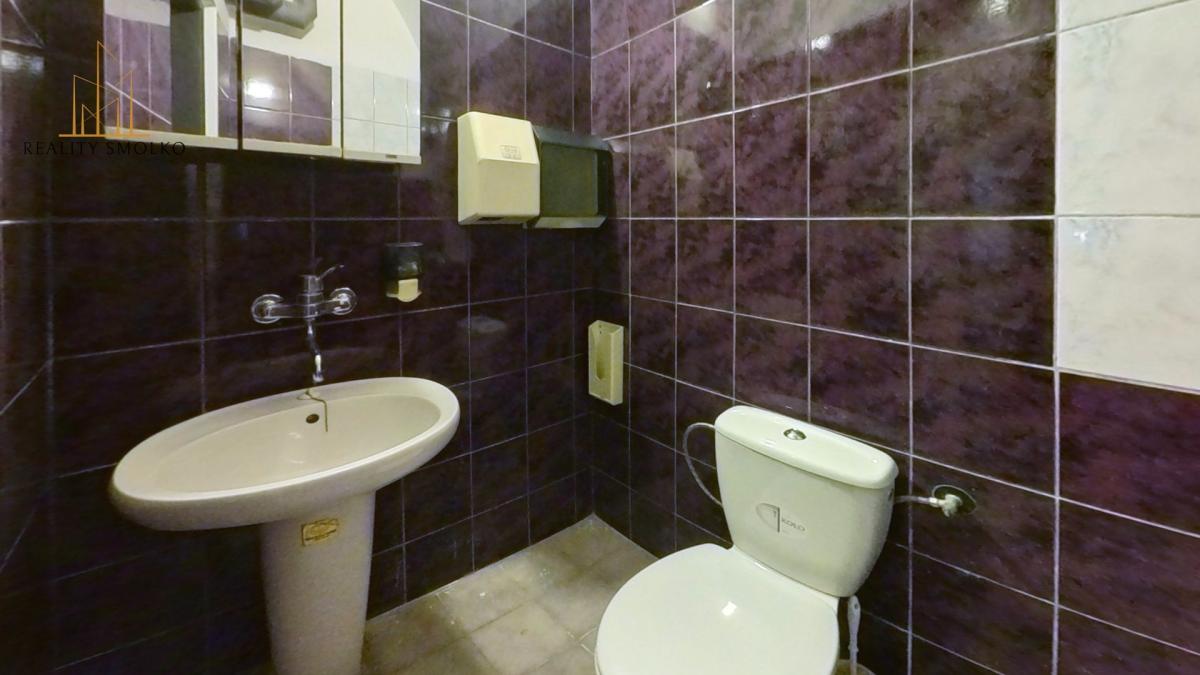 Exkluzívny prenájom priestorov pre kaviareň alebo vináreň – Hlavná ulica, Prešov – fotografia 9