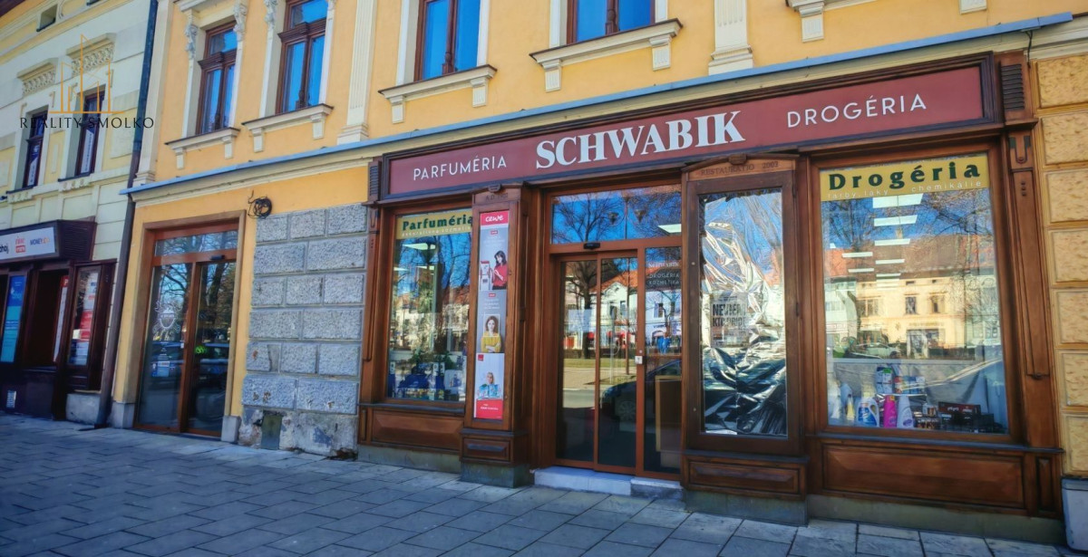 Prenájom komerčných priestorov v centre mesta Spišská Nová Ves – fotografia 4