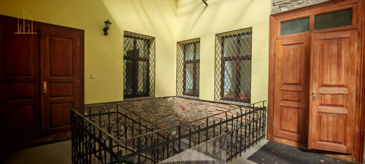 Prenájom komerčných priestorov v centre mesta Spišská Nová Ves – fotografia 6