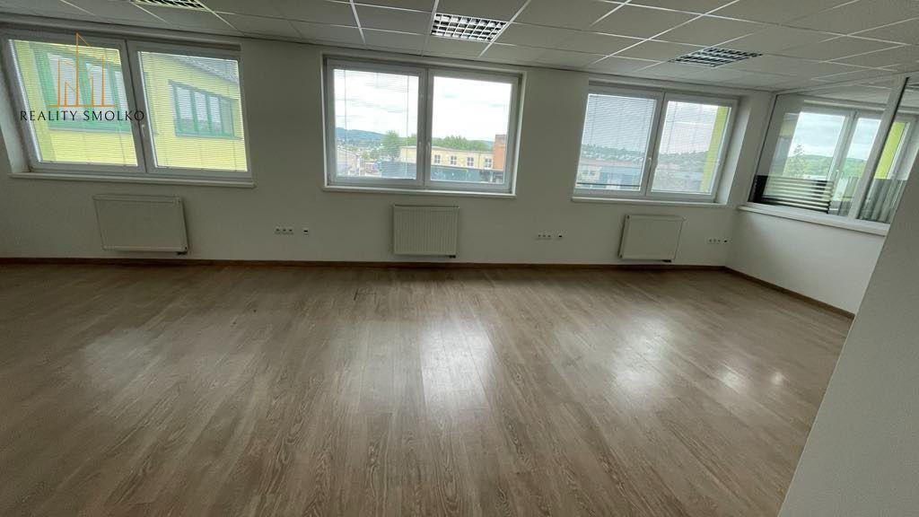 Prenájom prevádzkových priestorov – Bardejovská ulica a centrum mesta Prešov – fotografia 4