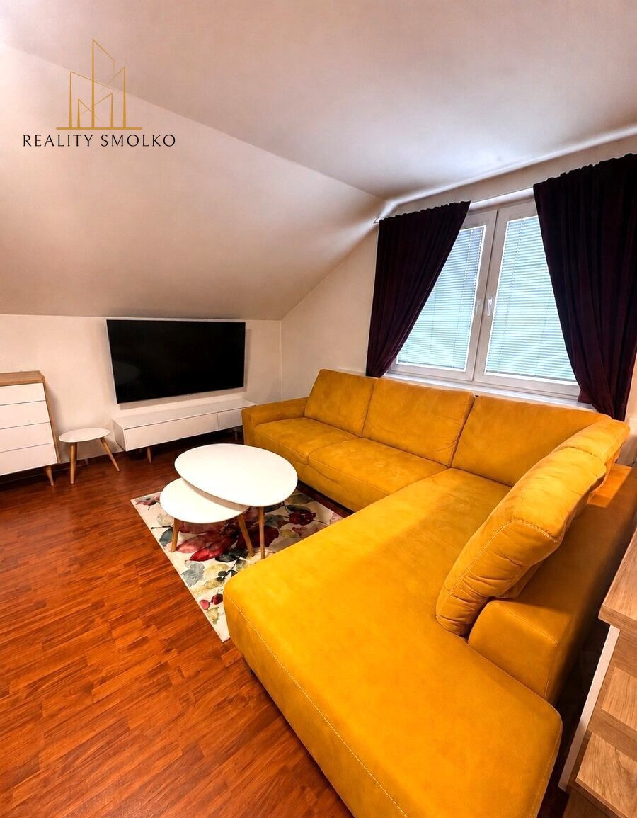 KOMFORT S VLASTNÝM BAZÉNOM 3-izbový byt v rodinnom dome (Prešov – Solivar) – fotografia 6